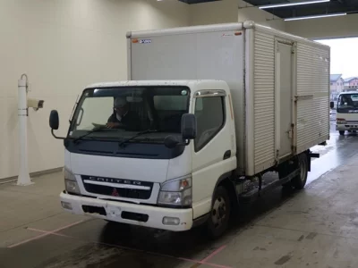 Mitsubishi CANTER  с аукциона в Японии