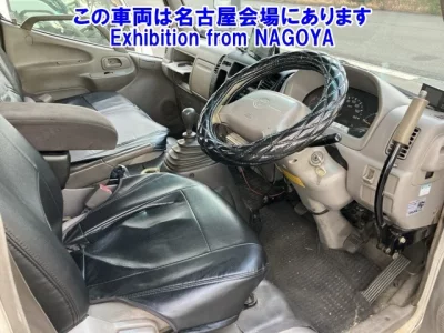 Toyota DYNA  с аукциона в Японии