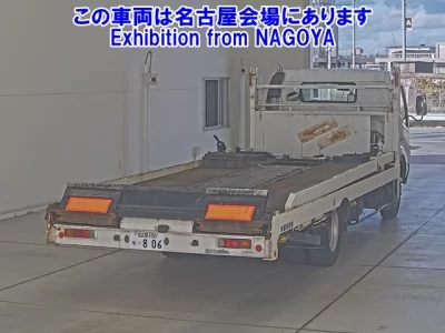 Toyota DYNA  с аукциона в Японии