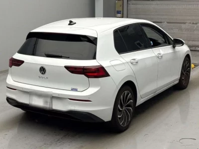 Volkswagen GOLF  с аукциона в Японии