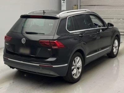 Volkswagen TIGUAN  с аукциона в Японии