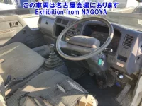 Toyota DYNA лот № 71053 оценка 3  с аукциона в Японии 3