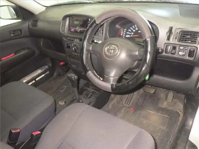 Toyota PROBOX  с аукциона в Японии