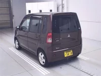 Mitsubishi TOPPO лот № 80003 оценка ***  с аукциона в Японии 1