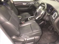 Nissan X-TRAIL лот № 70631 оценка R  с аукциона в Японии 4