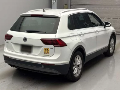Volkswagen TIGUAN  с аукциона в Японии