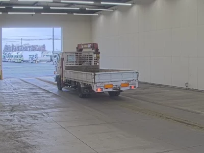 Isuzu FORWARD  с аукциона в Японии