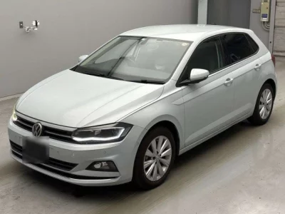 Volkswagen POLO  с аукциона в Японии