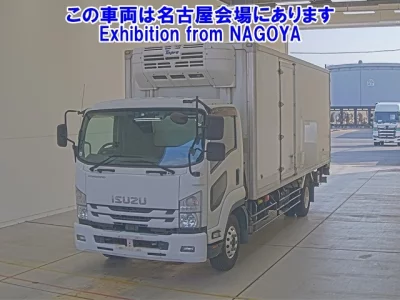 Isuzu FORWARD  с аукциона в Японии