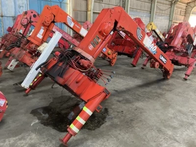 OTHERS UNIC CRANE