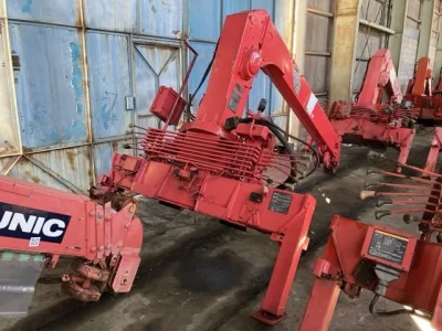 OTHERS UNIC CRANE