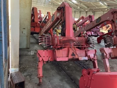 OTHERS UNIC CRANE