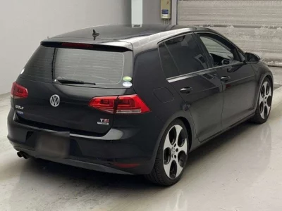 Volkswagen GOLF  с аукциона в Японии