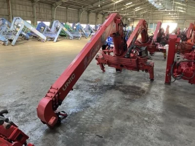 OTHERS UNIC CRANE