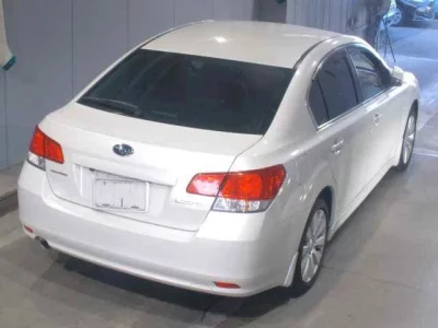 Subaru LEGACY B4