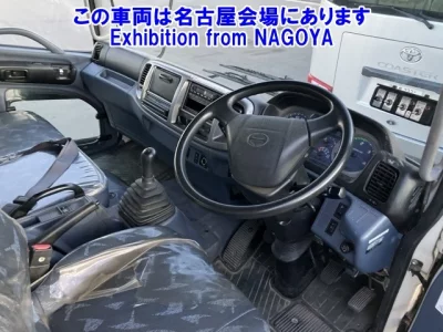 Hino TRUCK