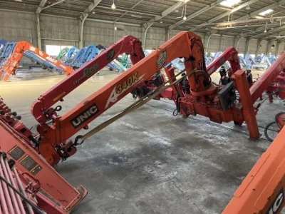 OTHERS UNIC CRANE