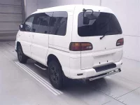 Mitsubishi DELICA лот № 60152 оценка 4  с аукциона в Японии 1