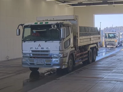 Mitsubishi SUPER GREAT  с аукциона в Японии