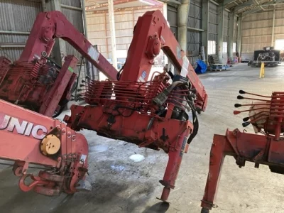 OTHERS UNIC CRANE