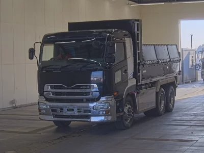 Nissan QUON  с аукциона в Японии