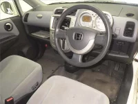 Honda LIFE лот № 80206 оценка ***  с аукциона в Японии 2