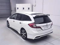 Honda JADE лот № 5063 оценка 3.5  с аукциона в Японии 1