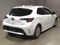 Toyota COROLLA SPORT лот № 50121 оценка 3.5  с аукциона в Японии 1