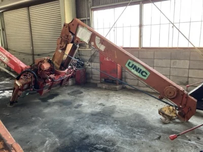 OTHERS UNIC CRANE