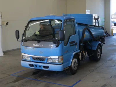 Isuzu ELF