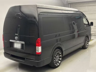 Toyota HIACE VAN  с аукциона в Японии