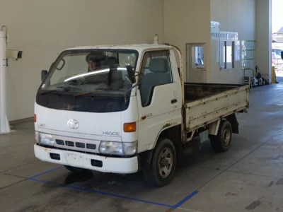 Toyota HIACE TRUCK