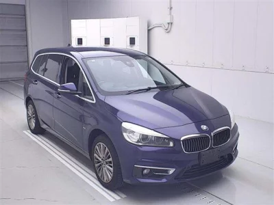BMW 2-Series  с аукциона в Японии