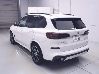 Tesla MODELY  с аукциона в Японии