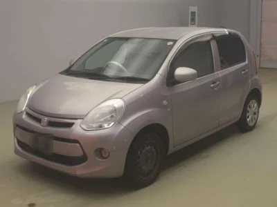 Toyota PASSO  с аукциона в Японии