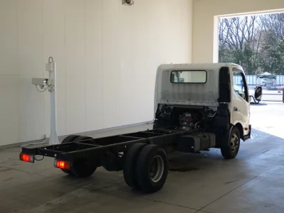 Hino DUTRO  с аукциона в Японии