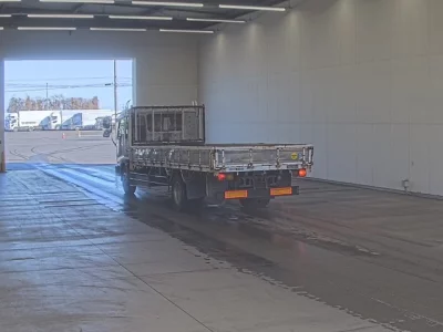 Isuzu FORWARD  с аукциона в Японии