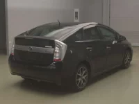 Toyota PRIUS PHV лот № 80514 оценка 3  с аукциона в Японии 1