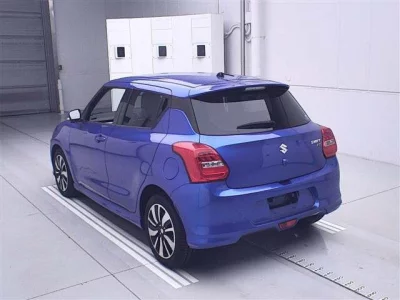Suzuki SWIFT  с аукциона в Японии