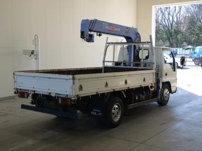 Isuzu ELF  с аукциона в Японии
