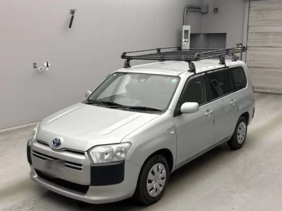 Toyota SUCCEED  с аукциона в Японии