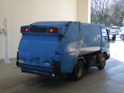 Hino DUTRO  с аукциона в Японии