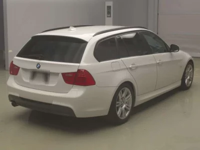 BMW 3-Series  с аукциона в Японии