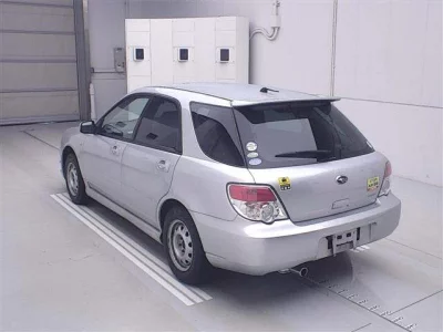 Subaru IMPREZA  с аукциона в Японии