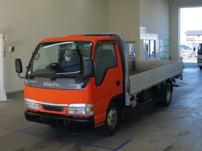 Isuzu ELF