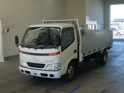 Hino DUTRO  с аукциона в Японии