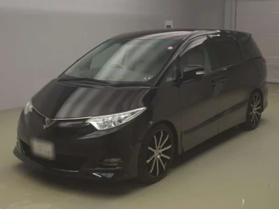 Toyota ESTIMA  с аукциона в Японии