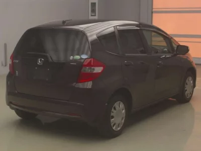 Honda FIT  с аукциона в Японии