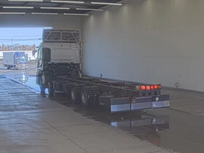 Nissan UD SERIES  с аукциона в Японии