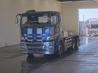 Mitsubishi SUPER GREAT  с аукциона в Японии